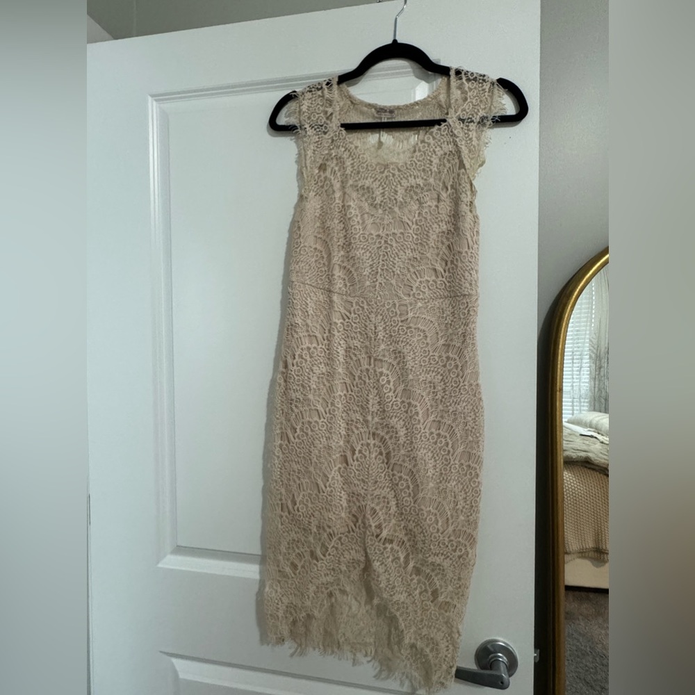 Lace Free People Dress - Off White/cream. Worn once. Size XS - Picture 2 of 5